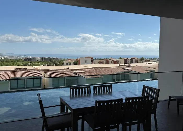 New Golf Course With Ocean Views Holiday home